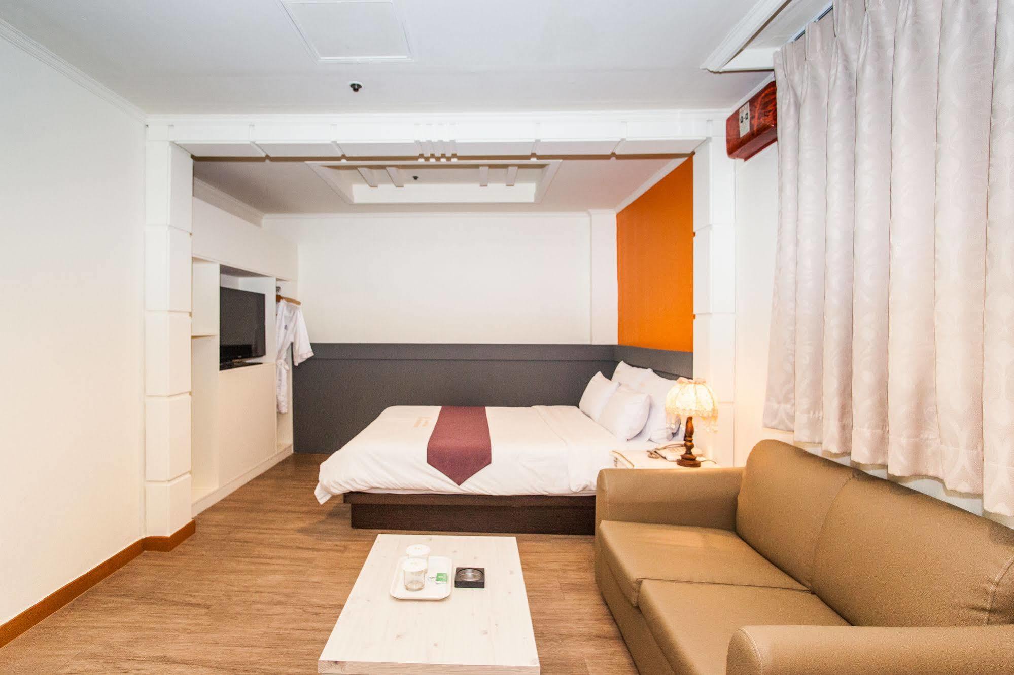 Hotel Noblesse Szöul Kültér fotó