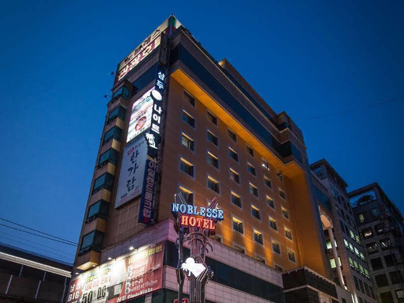 Hotel Noblesse Szöul Kültér fotó