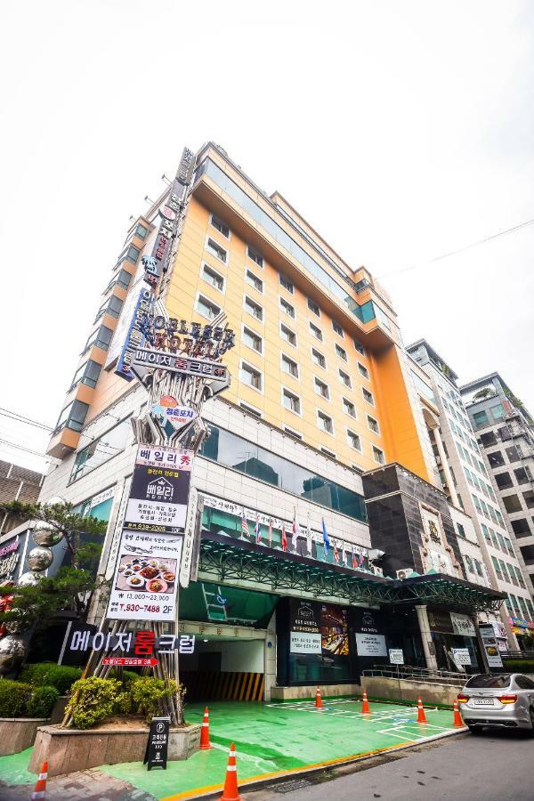 Hotel Noblesse Szöul Kültér fotó