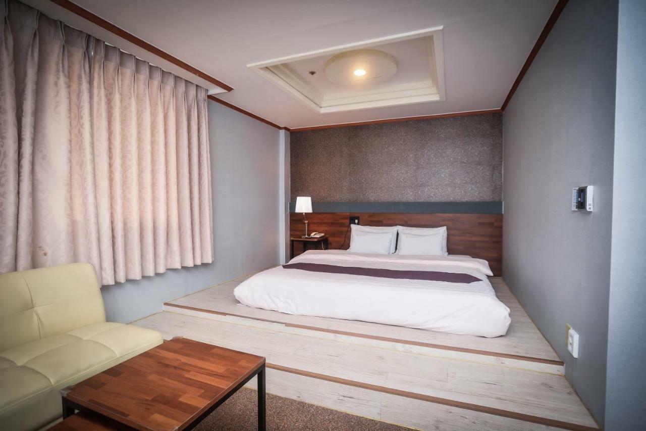 Hotel Noblesse Szöul Kültér fotó